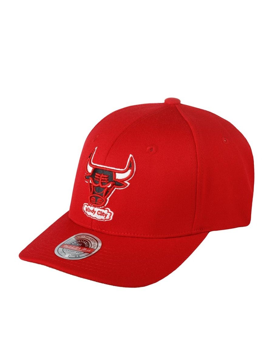 Бейсболки one size. Mitchell Ness бейсболки. Кепка Chicago bulls красная. Бейсболка Чикаго Буллз.