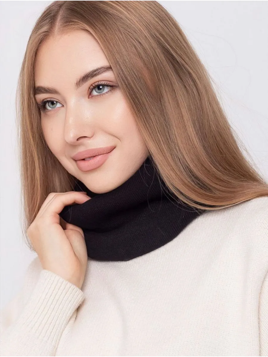 Дәретханадағы және сперматозоидпен жабылған қыздардың видеосы