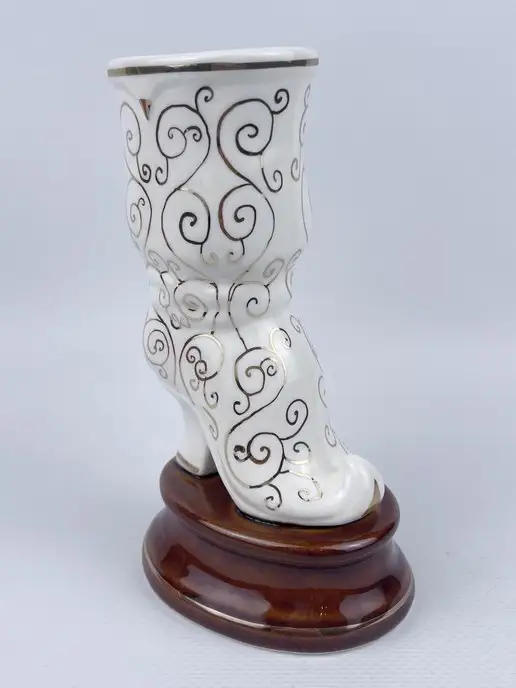 Ceramic Fauna Фарфоровая ваза-сапожок «Царский» с золотой росписью, золотой, фото 2
