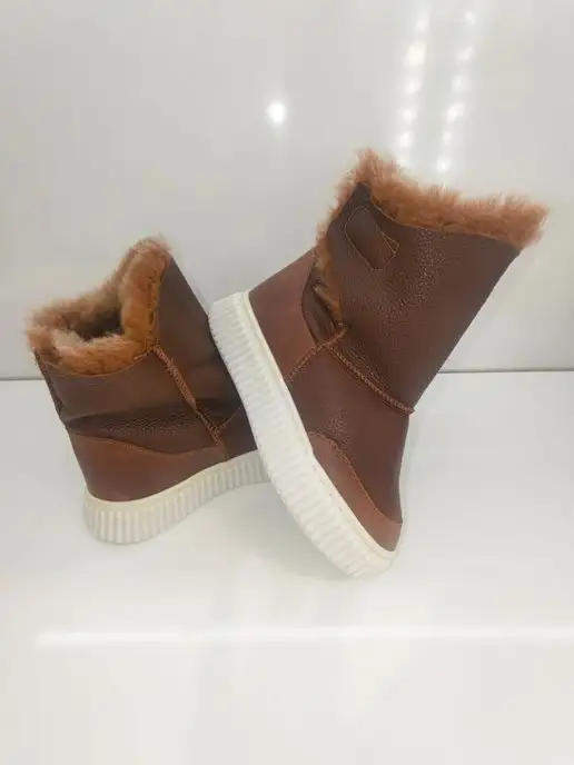 Moly Kids Натуральные угги для девочки, коричневый