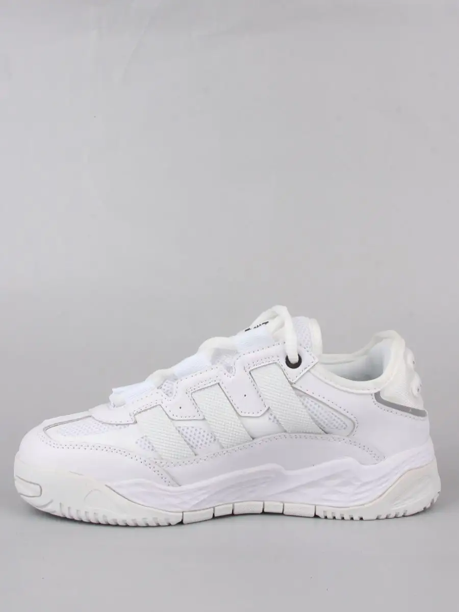 Original best sale white adidas