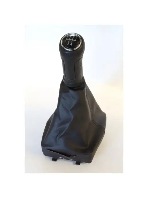 AVGautoparts Ручка КПП с чехл.черн.с рамк, хром кол.(5 пер) VW POLO 02-09, черный