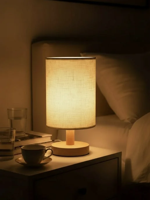 Trona Light Светильник настольный для спальни с абажуром на тумбочку, вариант
