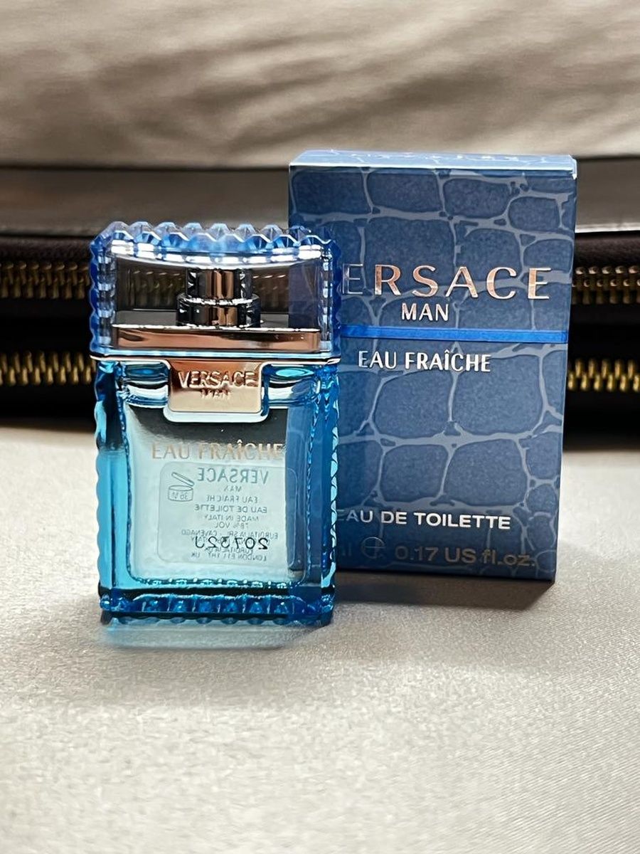 Versace мужские отзывы. Версаче Фреш 50 мл. Versace man Eau Fraiche. Версаче Фреш мужские. Versace man Eau Fraiche 58мл.