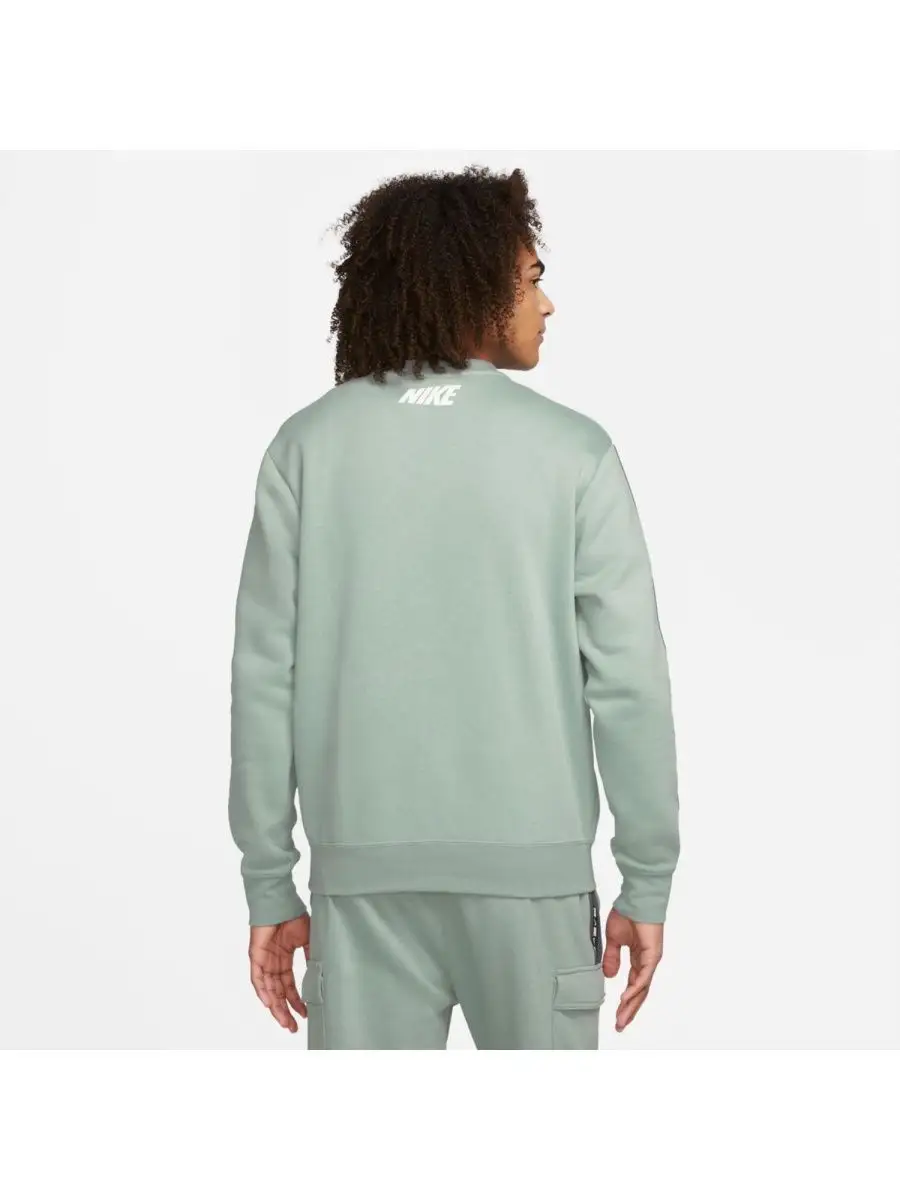 Nike crew top outlet sweatshirt