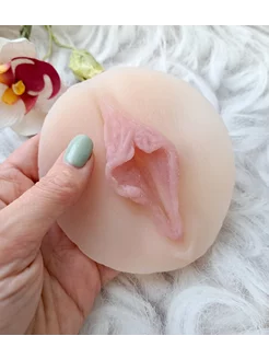 Qora ayolni yubkada sikish