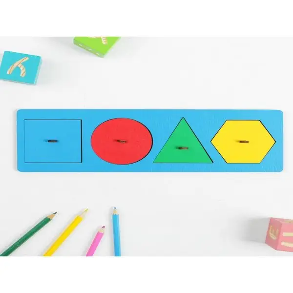 Рамка - вкладыш  Учим фигуры  , цвет МИКС