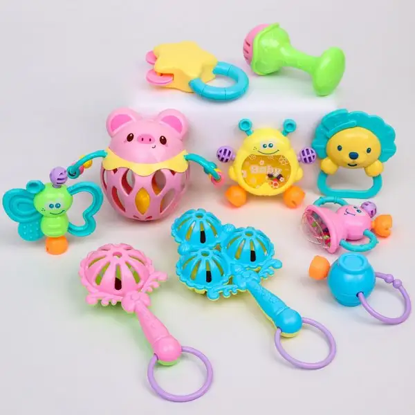 Погремушка для новорожденного набор