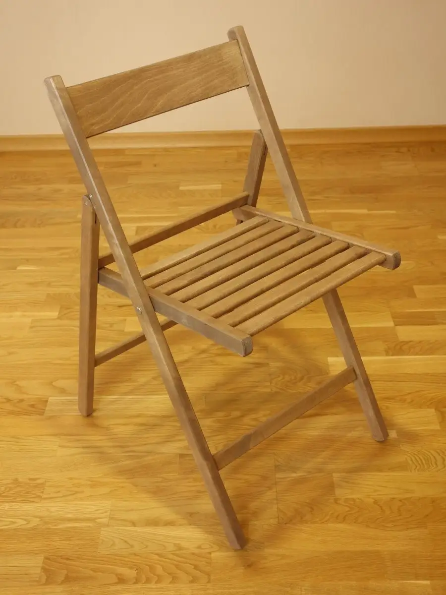Деревянные стулья и кресла