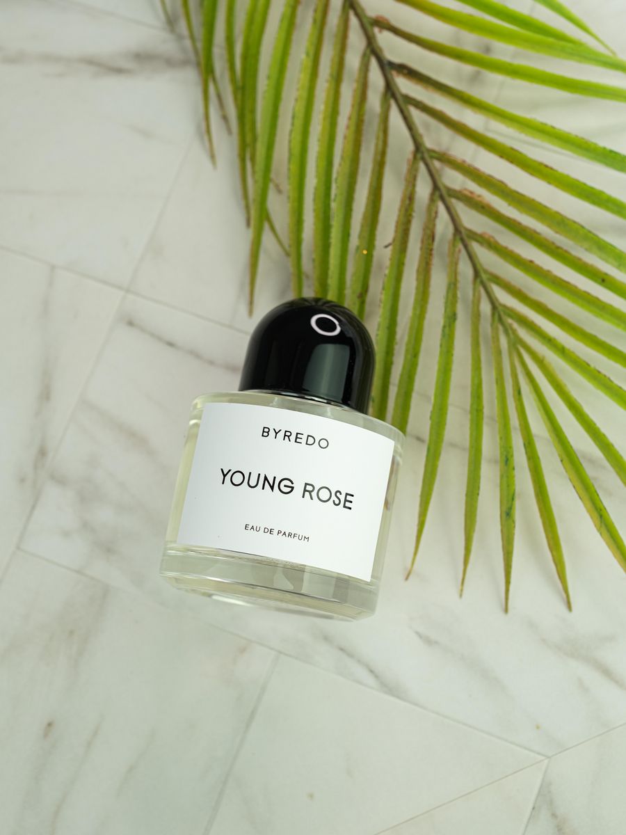 Янг роуз. Byredo young Rose 100. Young Rose аромат Байредо. Byredo unnamed. Набор духов Byredo Байредо la selection 6 x 12 мл.