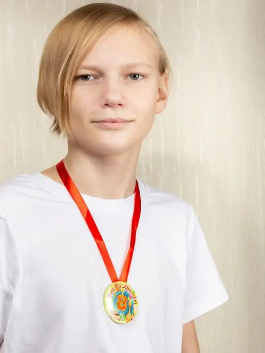 Воздушный праздник Медаль с днем рождения 8 лет ребенку подарок детский, желтый, фото 3