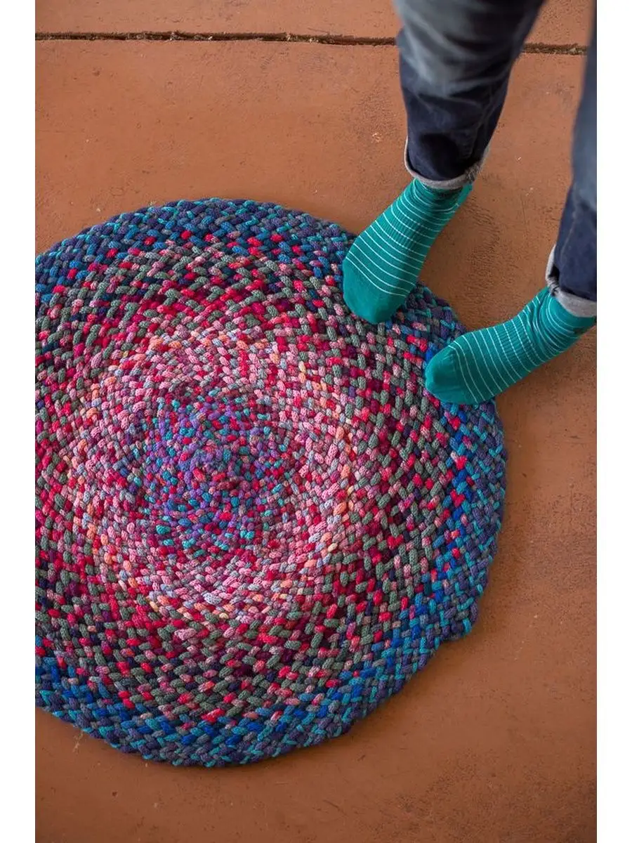 Шнур для вязания ковриков крючком