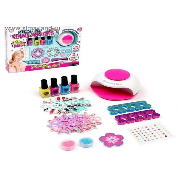 Набор для девочек для маникюра "Стилист" с аксессуарами