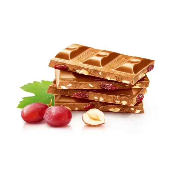 Шоколад молочный с орехом и изюмом, 250г