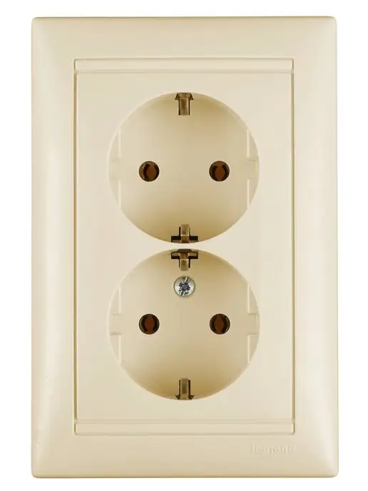 Legrand Розетка силовая Легранд Valena 2х2К+3 16А 250В, 774370, вариант, фото 2