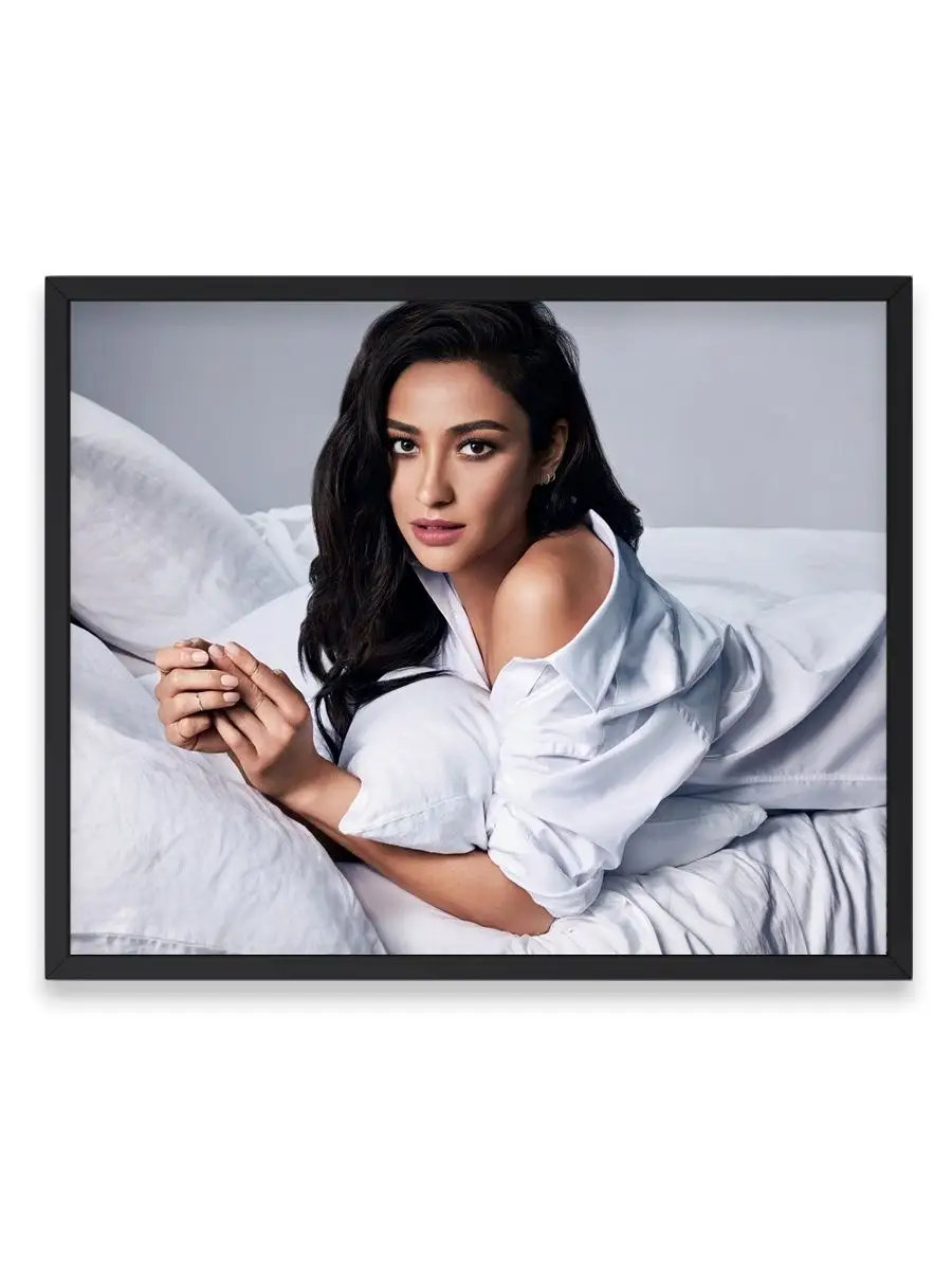 Shay Mitchell Explains Her Instagram Photos | Vanity Fair — Video | VK