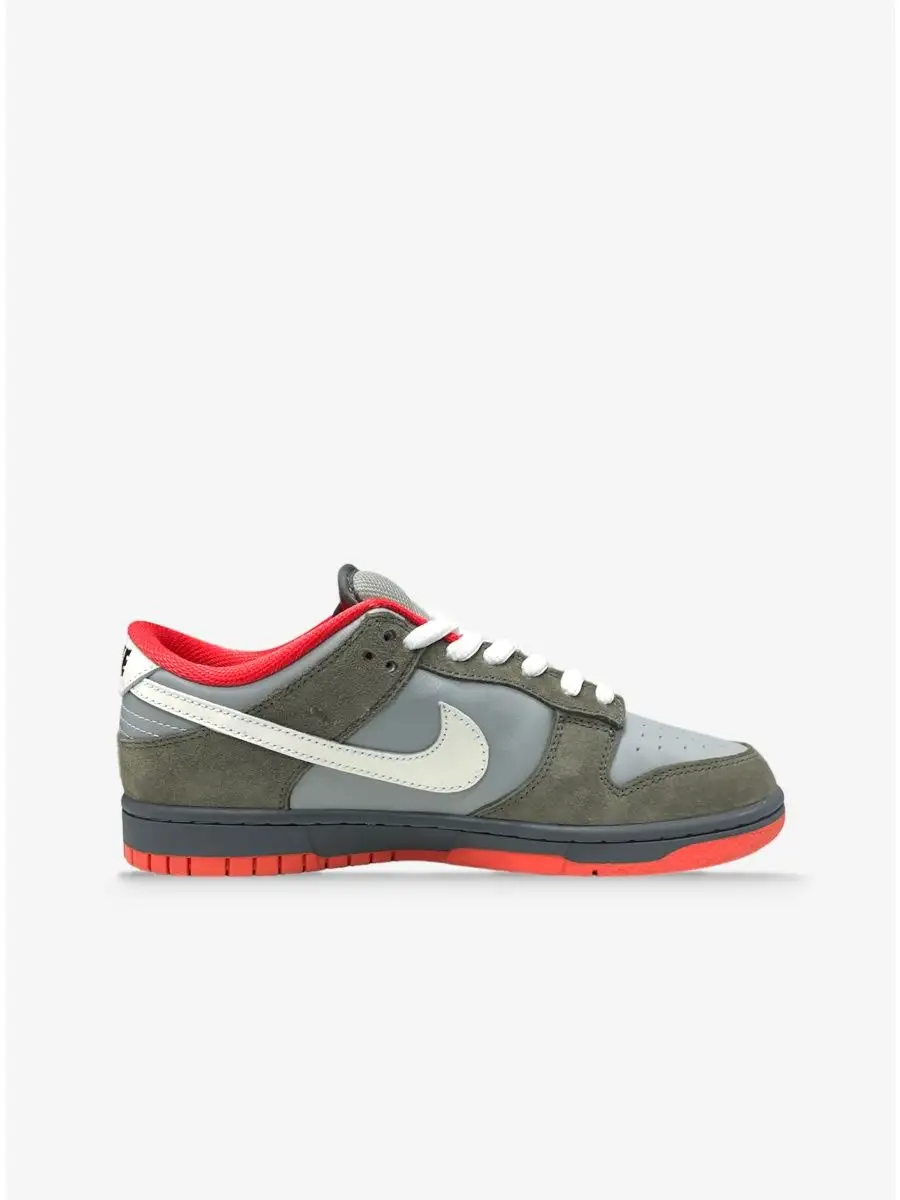 Nike dunk low clearance staple