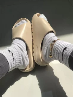 Сланцы изики слайды пляжные шлепки, yeezy slide ЛЕОПАРД 150480064 купить за 947 ₽ в интернет-магазине Wildberries