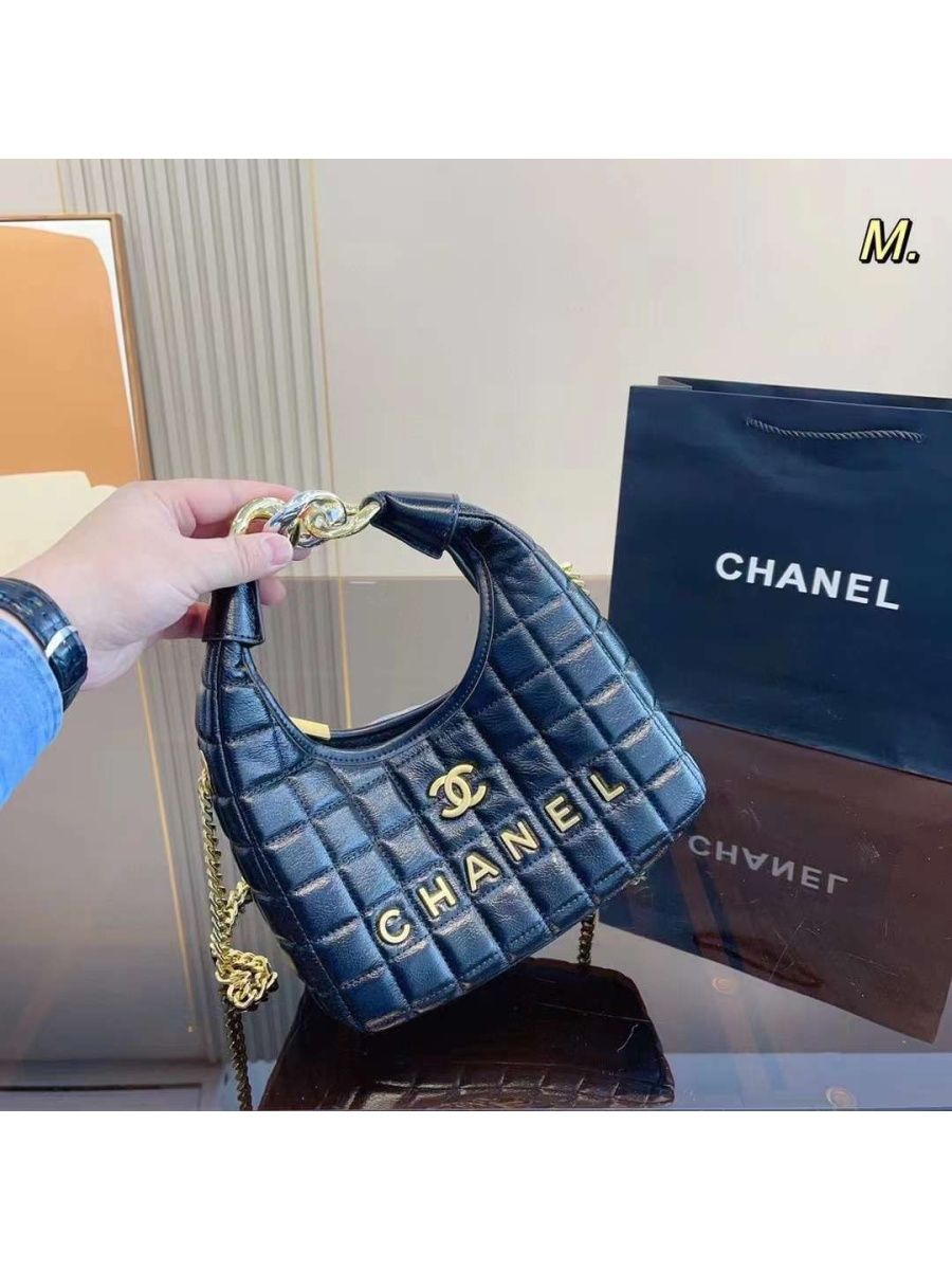 Chanel lux. Сумка Шанель натуральная кожа. Шанель натуральная кожа.