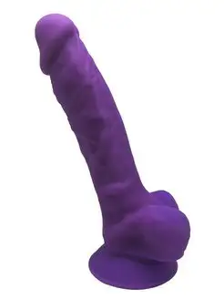 Eshakda va ogzida semiz ayol