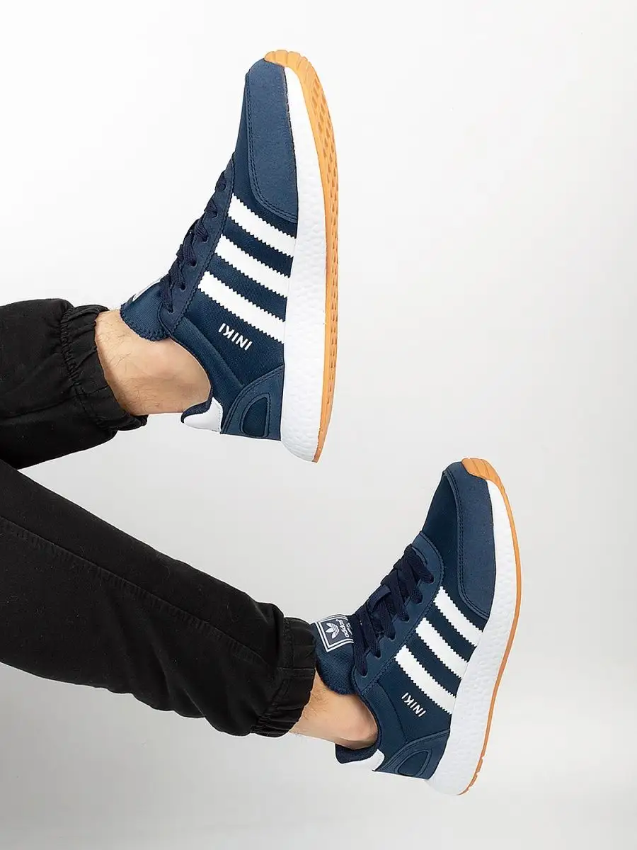 Iniki runner clearance shoes