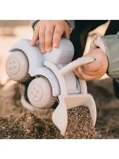Машинки из биопластика Vikingtoys, 2шт. VIKING TOYS. Цвет зеленый, хаки. Вид 4.