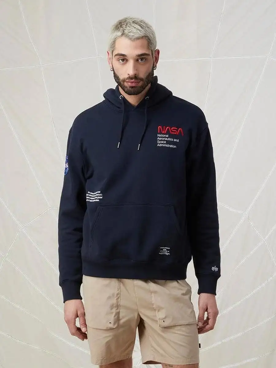 158173047