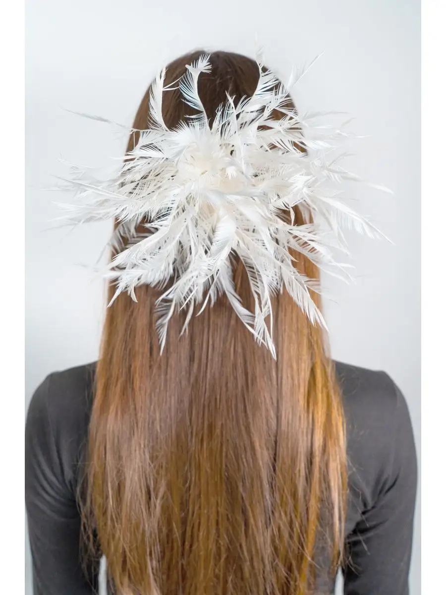 Свадебное украшение для волос из перьев 