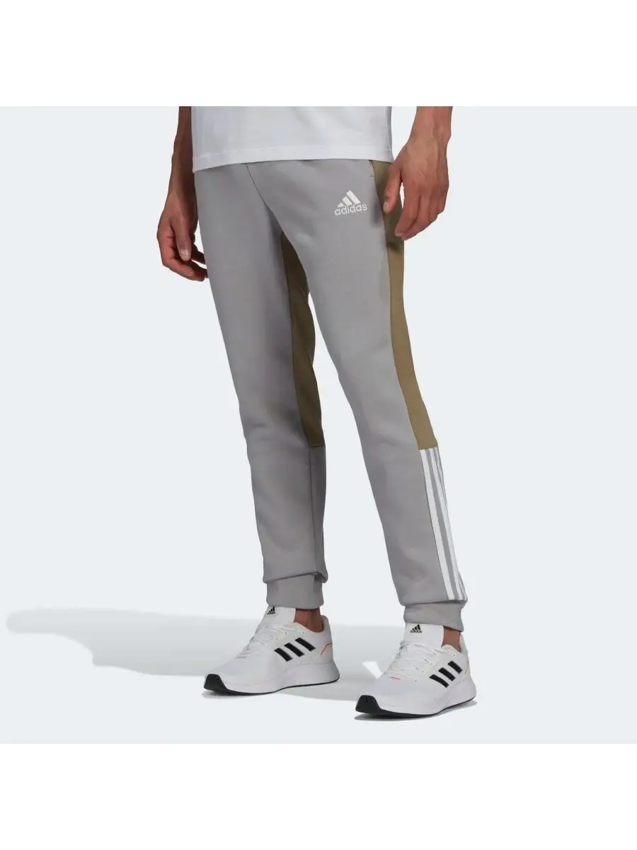 Adidas essentials shop fleece pants